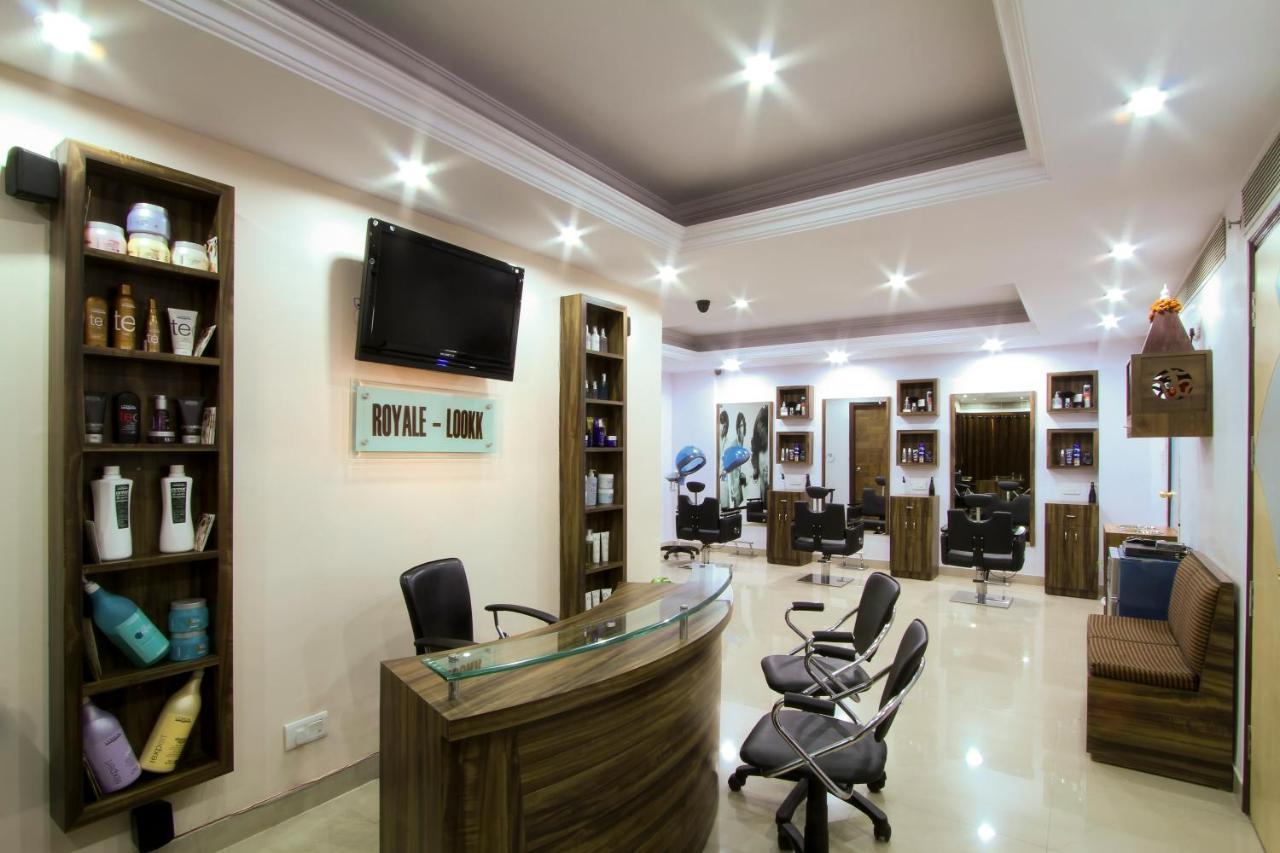 The Piccadily Hotel Lucknow Ngoại thất bức ảnh