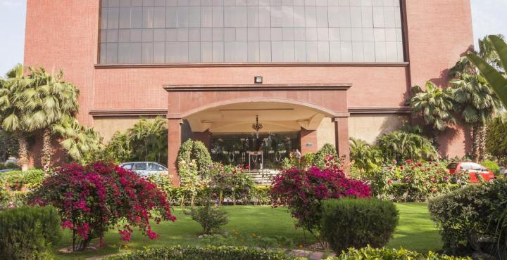 The Piccadily Hotel Lucknow Ngoại thất bức ảnh